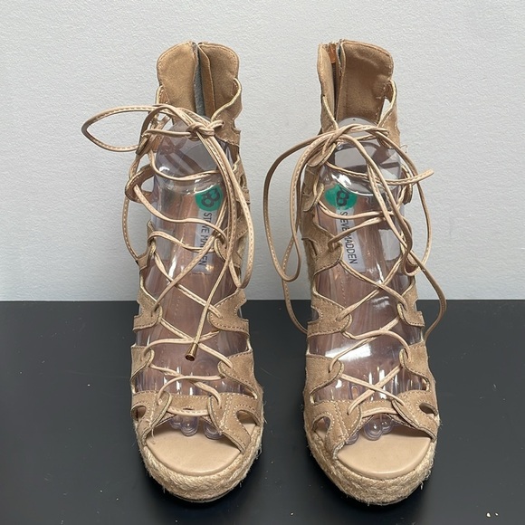 Steve Madden Theea Taupe Cream Tan Suede Lace-Up Wedge Sandals Heel Zipper 8 New - Picture 3 of 8